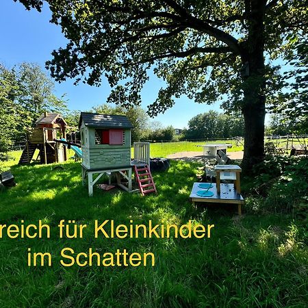 Hof Vierzehnender Im Hohen Venn - 70Qm Fachwerk-Studio - Grosses Wohn-Schlafzimmer Mit Dachterrasse Und Kaminofen - Separate Kueche - Perfekt Fuer Paare - Monschau - Eifel - Hunde Willkommen - Islandpferde المظهر الخارجي الصورة